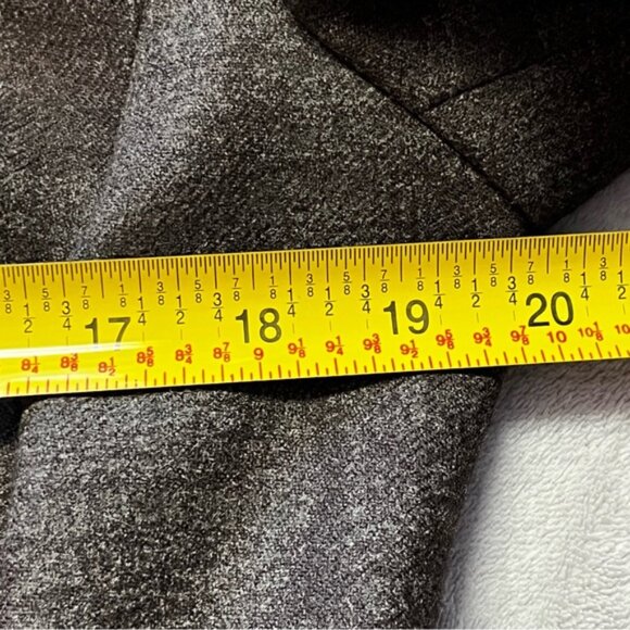 Holt Renfrew Collection Grey 100% Wool Fitted Business Suit Blazer Jacket - Picture 11 of 16